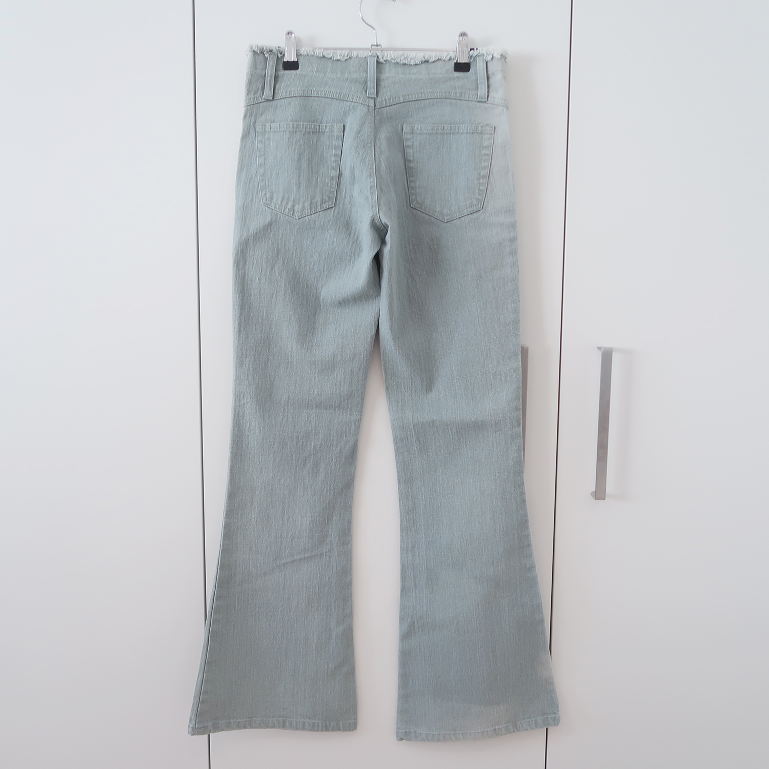 Y2K Low Rise Flare Jeans - Image 3